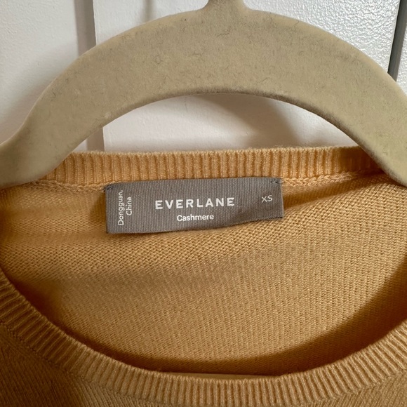 EVERLANE CASHMERE CREWNECK SWEATER - Picture 3 of 4